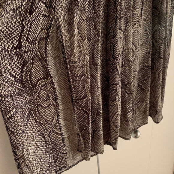 Maeve by Anthropologie Python Pleated Skirt - Picture 7 of 11